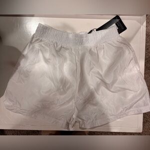 White wind breaker short